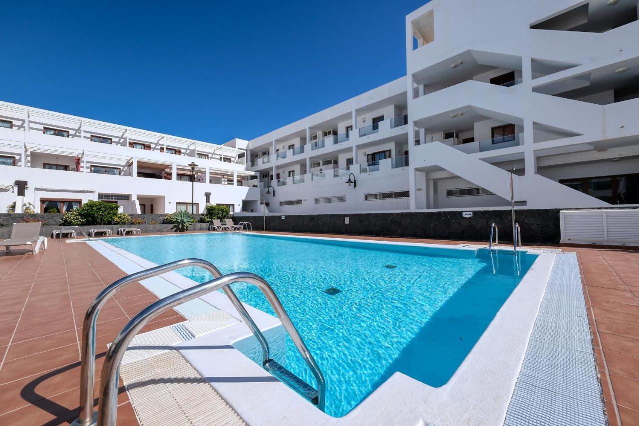 Casa Elin-Shared Pool, Fast Wifi Costa Teguise Exterior foto