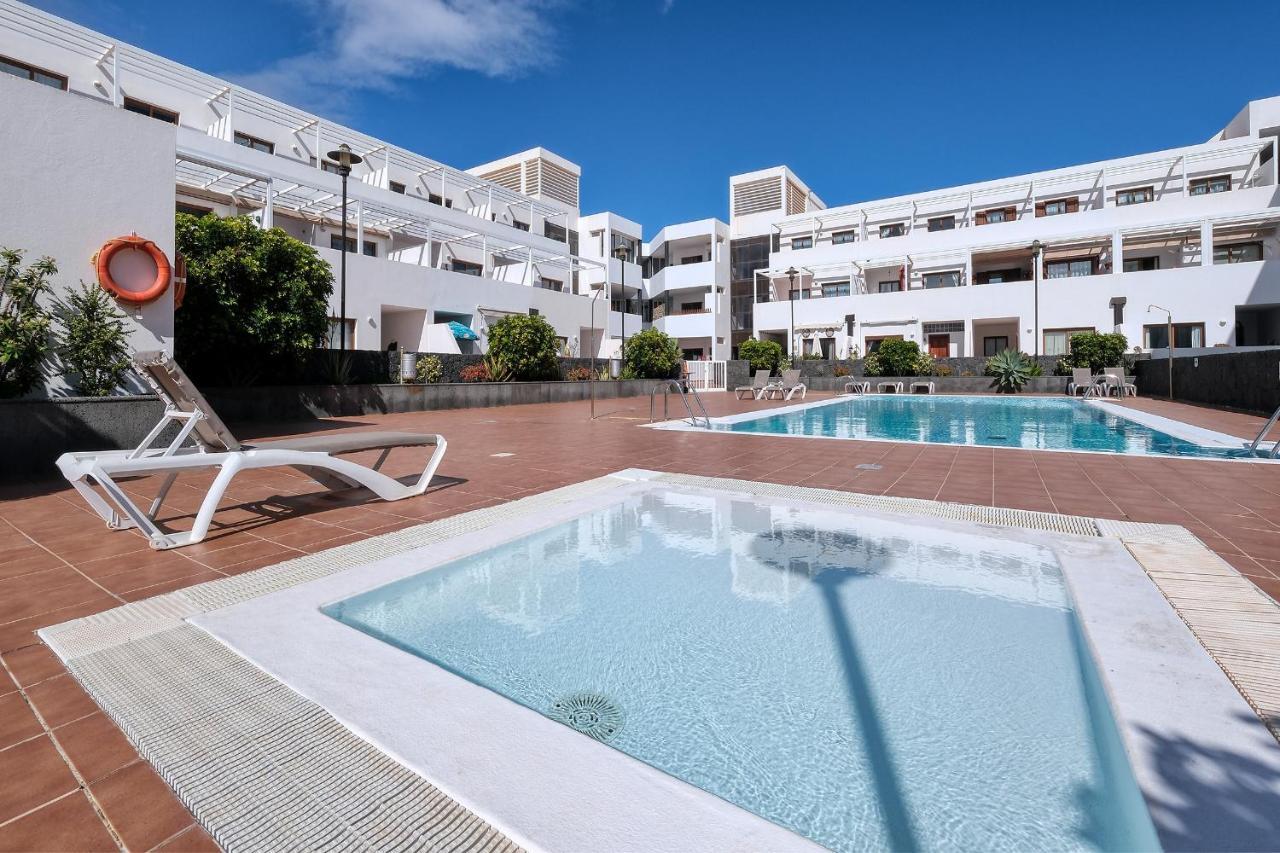 Casa Elin-Shared Pool, Fast Wifi Costa Teguise Exterior foto