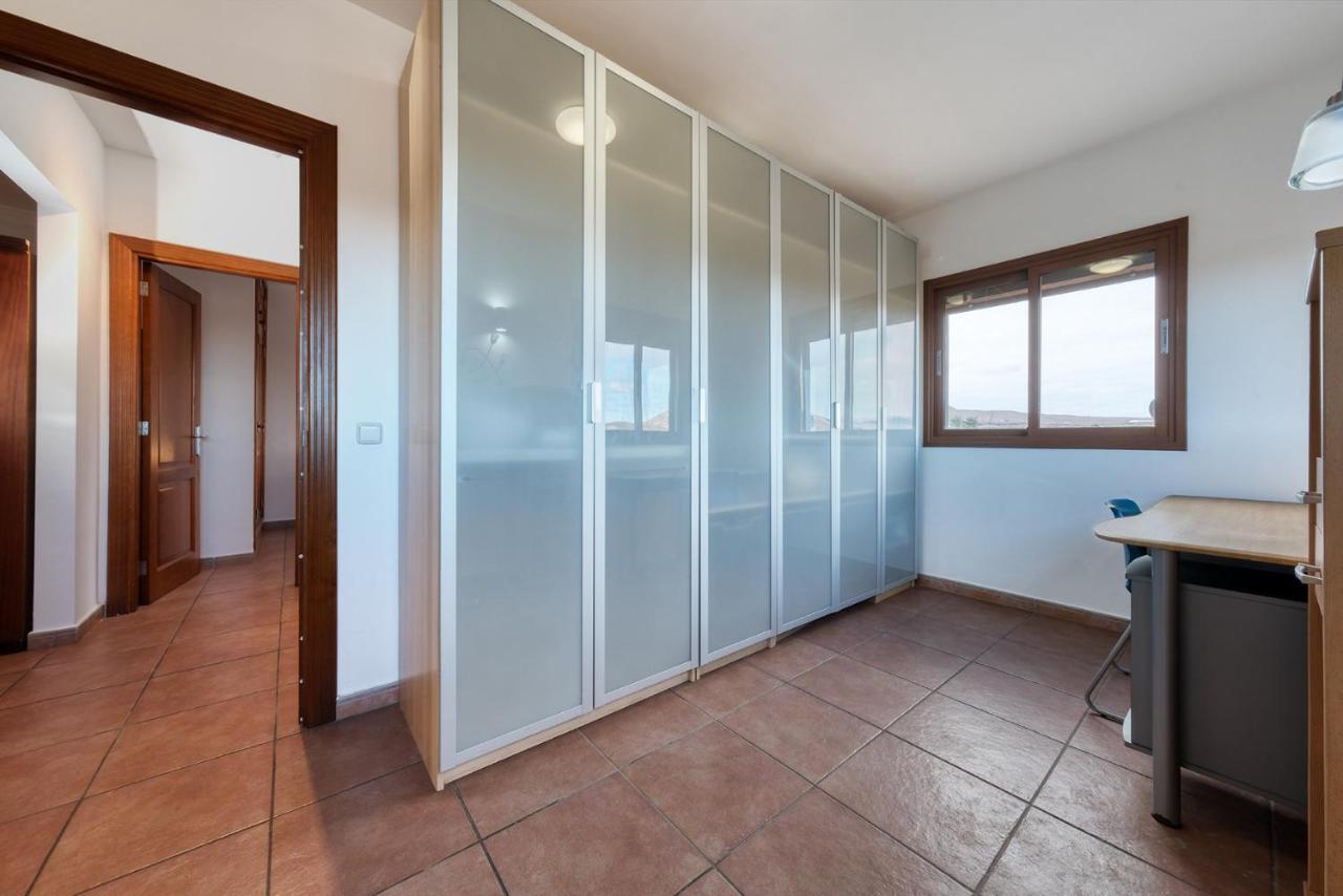 Casa Elin-Shared Pool, Fast Wifi Costa Teguise Exterior foto