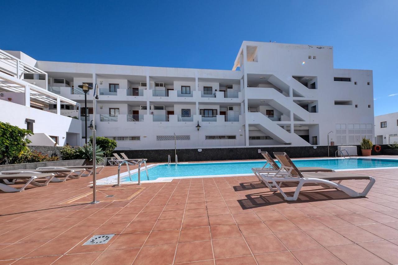 Casa Elin-Shared Pool, Fast Wifi Costa Teguise Exterior foto