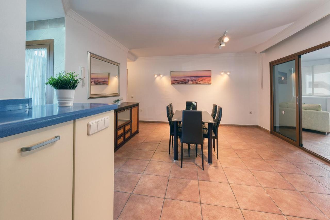 Casa Elin-Shared Pool, Fast Wifi Costa Teguise Exterior foto